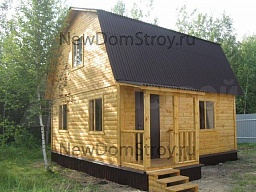 фото деревянного дома с крыльцом